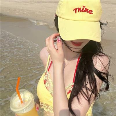 雾中的女孩